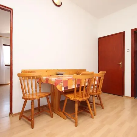 Starigrad 6431b Apartmán
